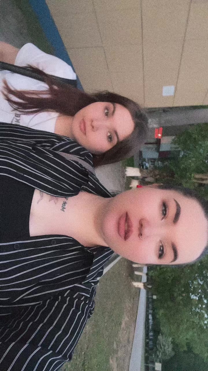 @adelka_gai