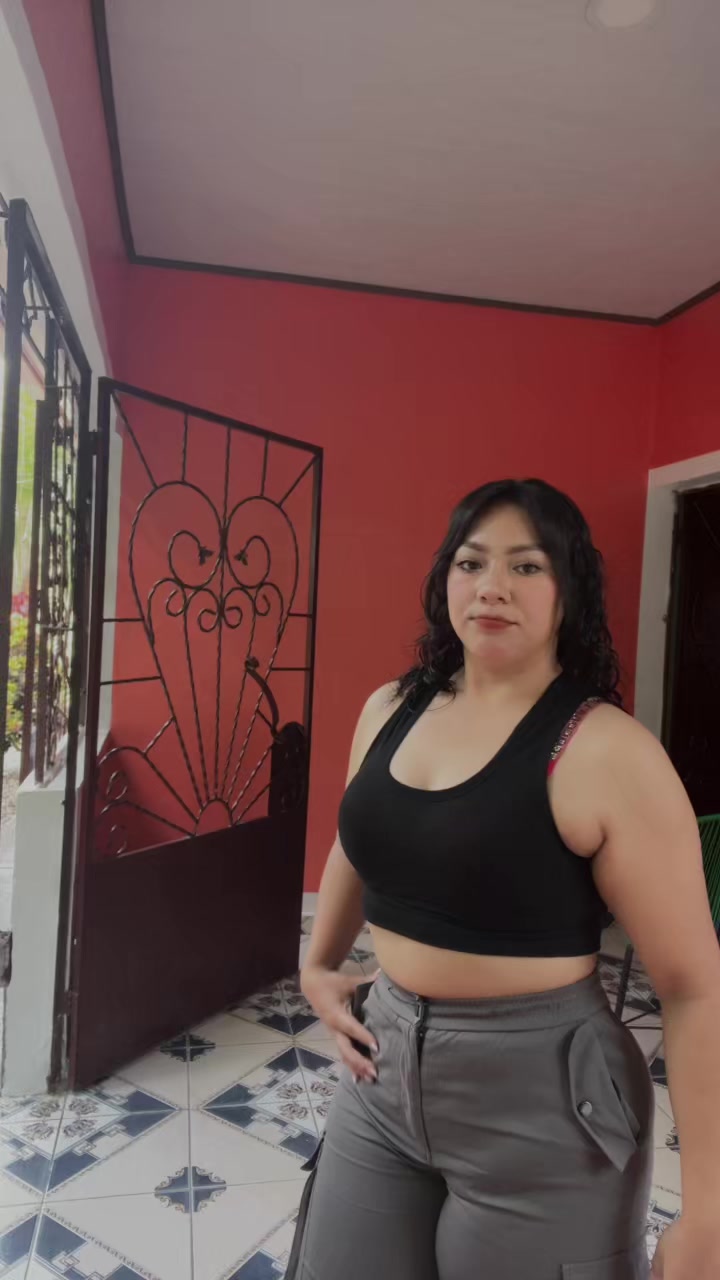 @ERIKA🐈👑