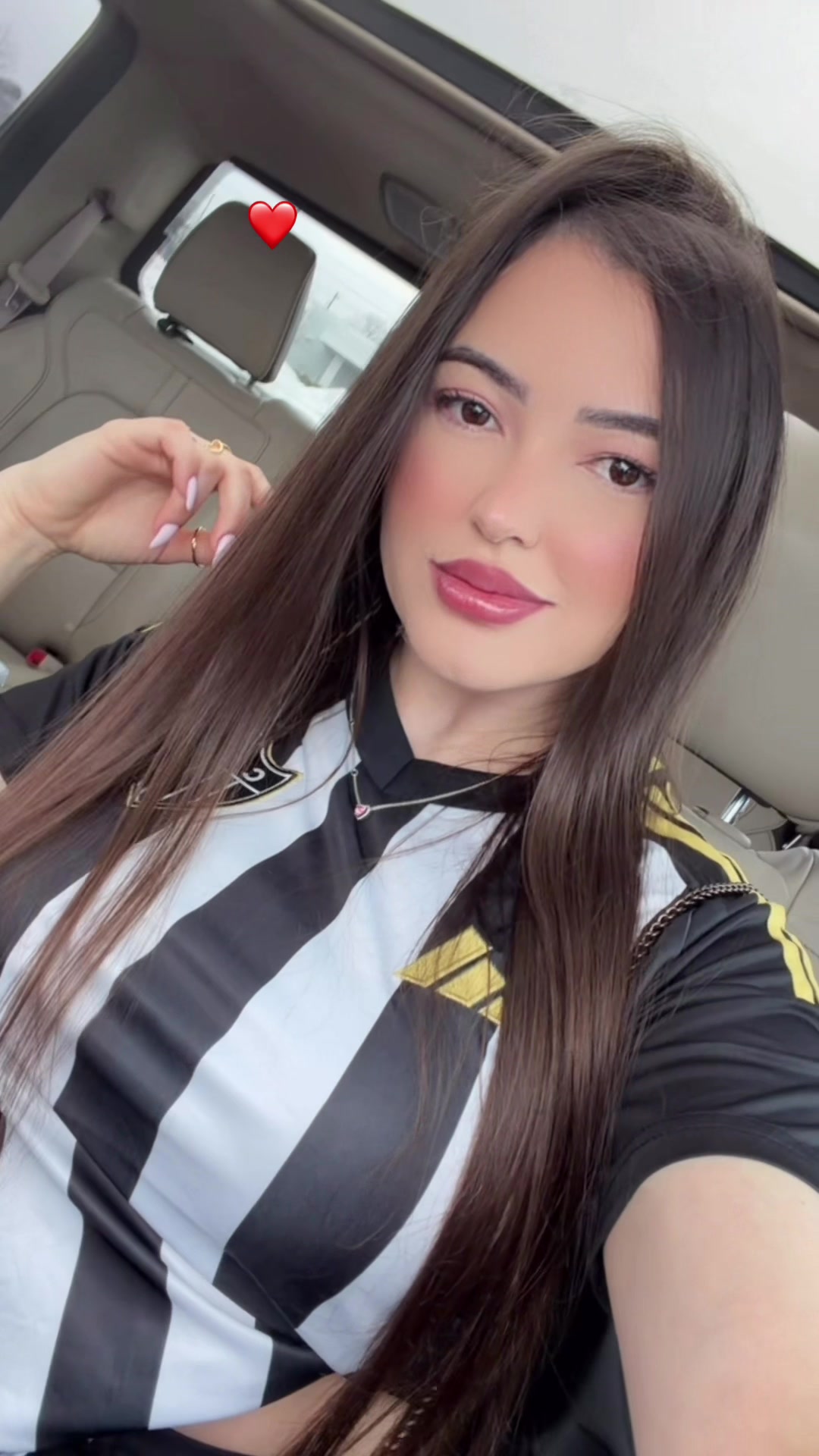 @Daiialvesb