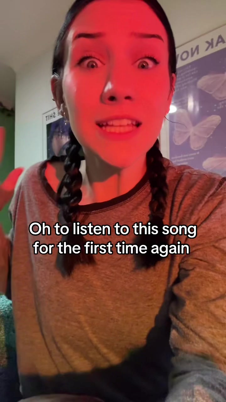 @b.ellaking