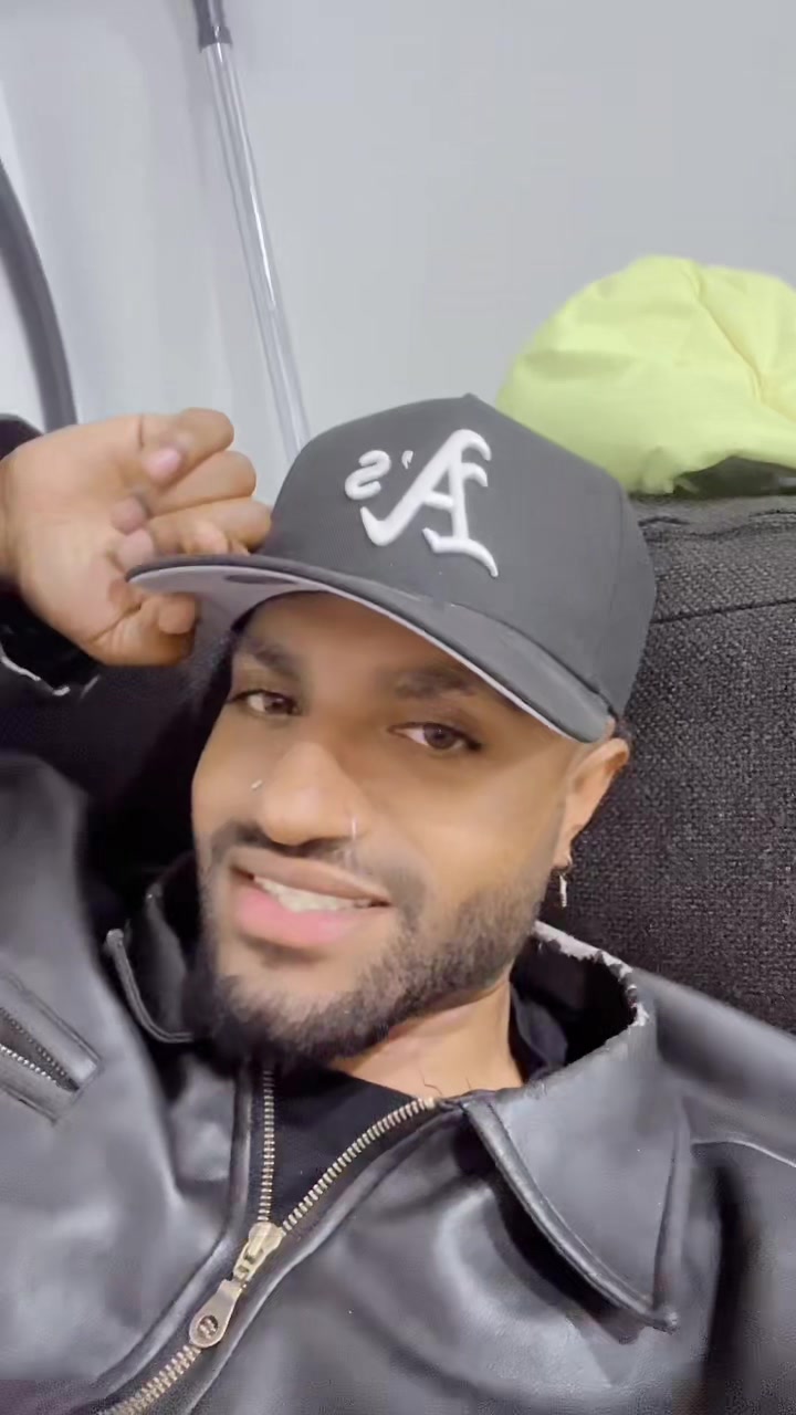 @Derek🇵🇬