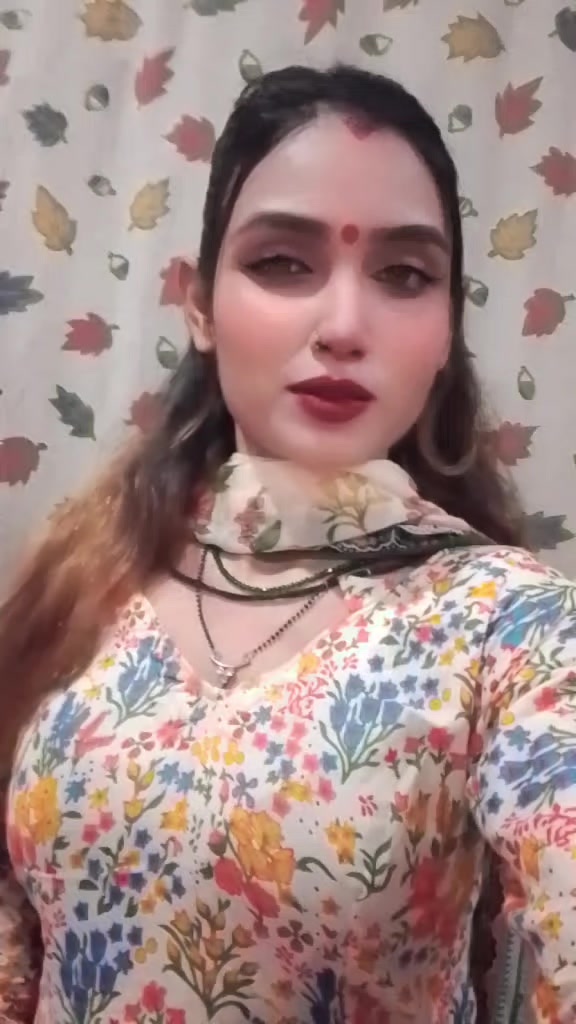 @Snehu Queen.👸