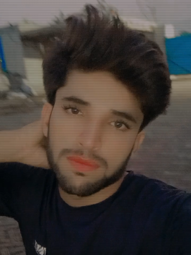 @حسنین روڑو آلہ 🥂🖤