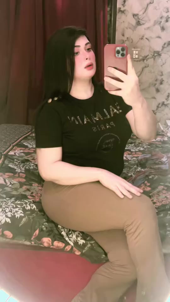 @Alizay_shah