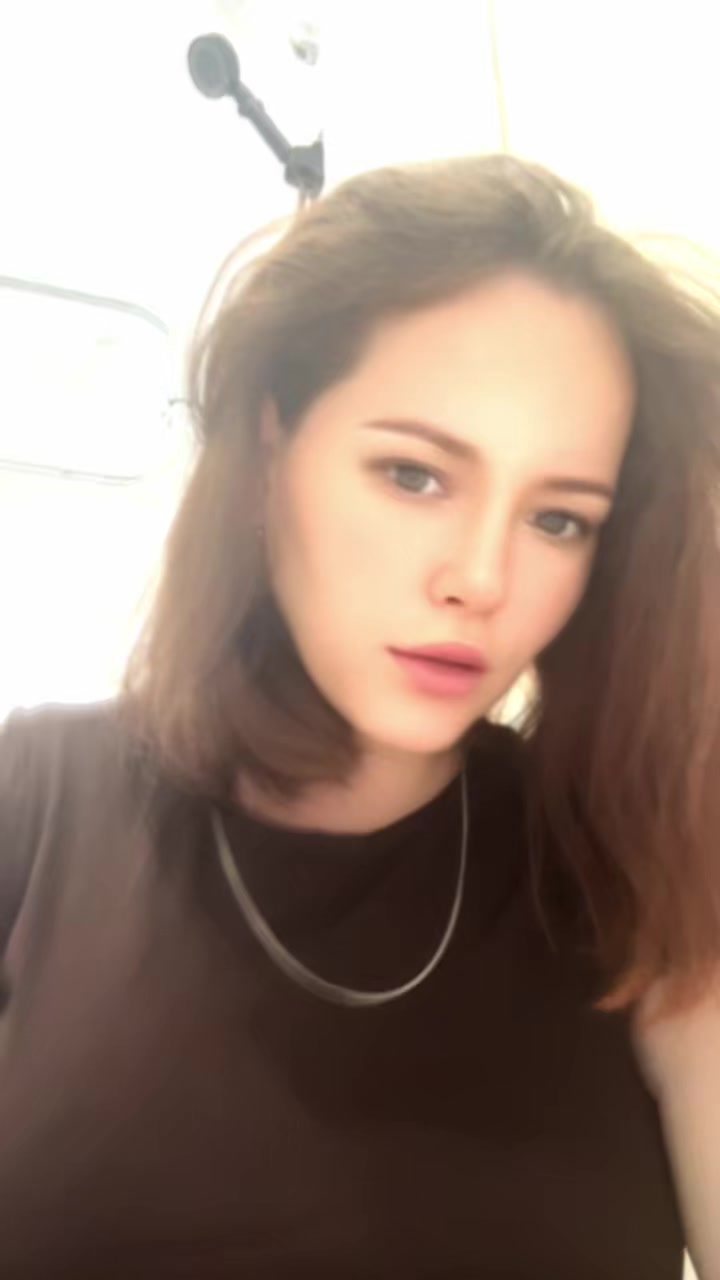 @_alena442