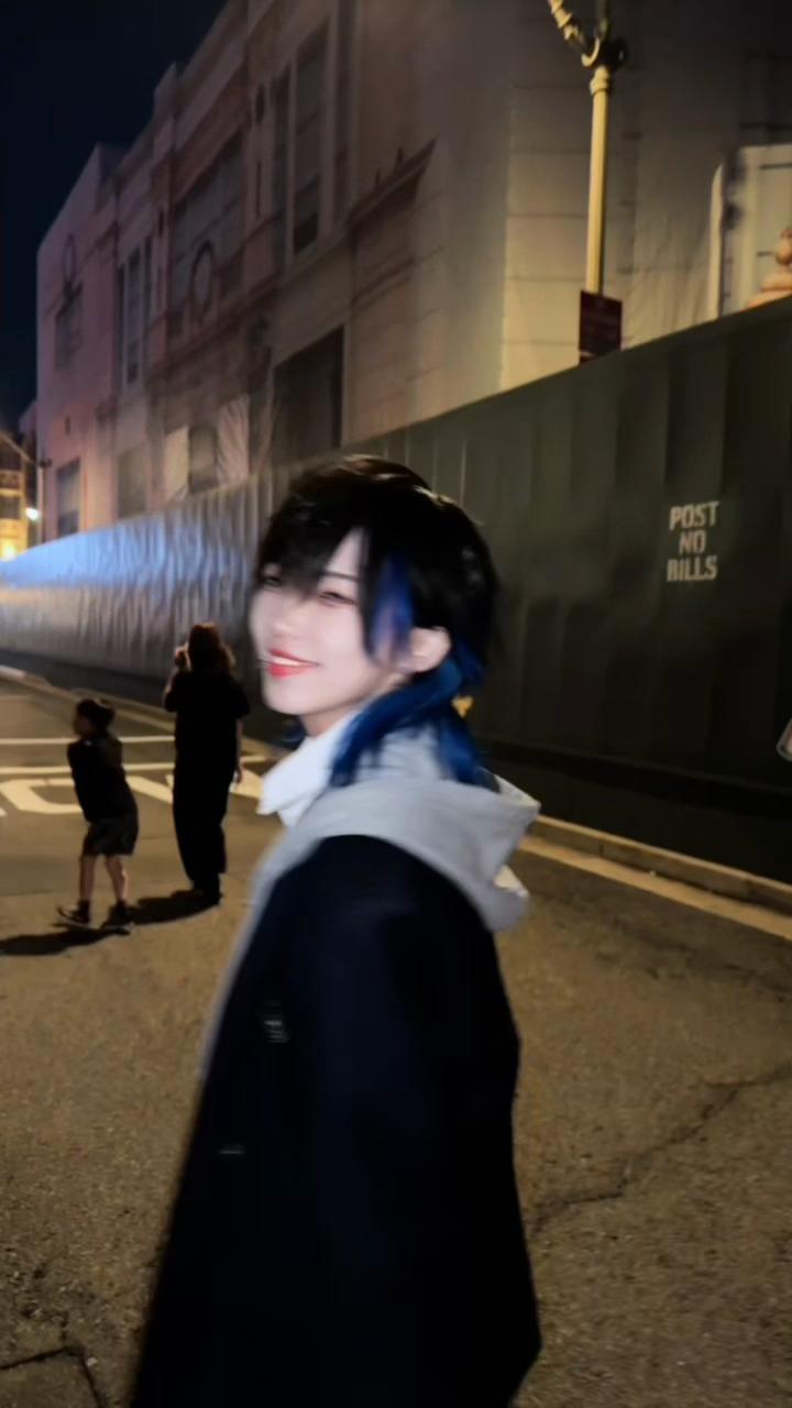 @あお