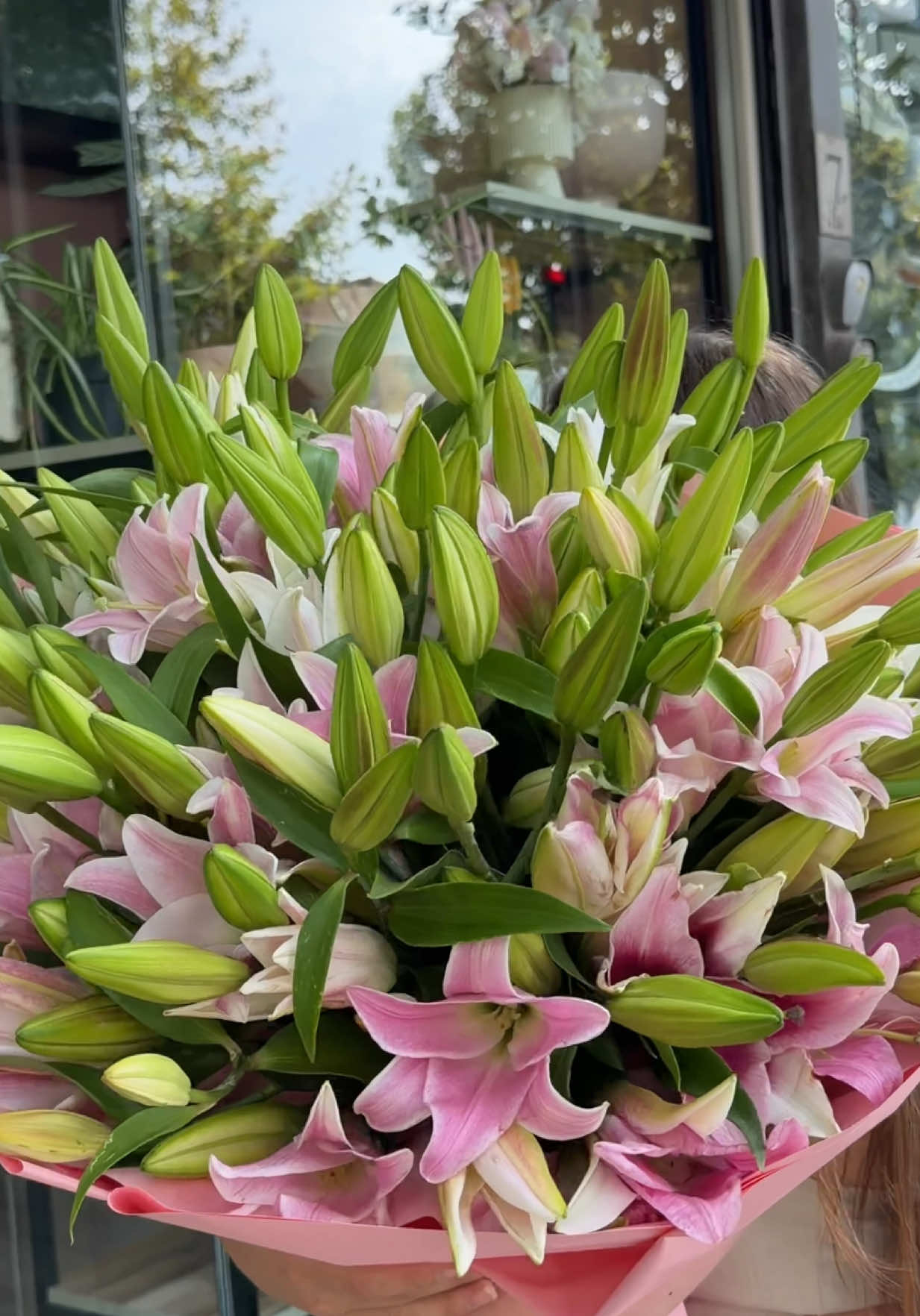 @wowflower.tirana