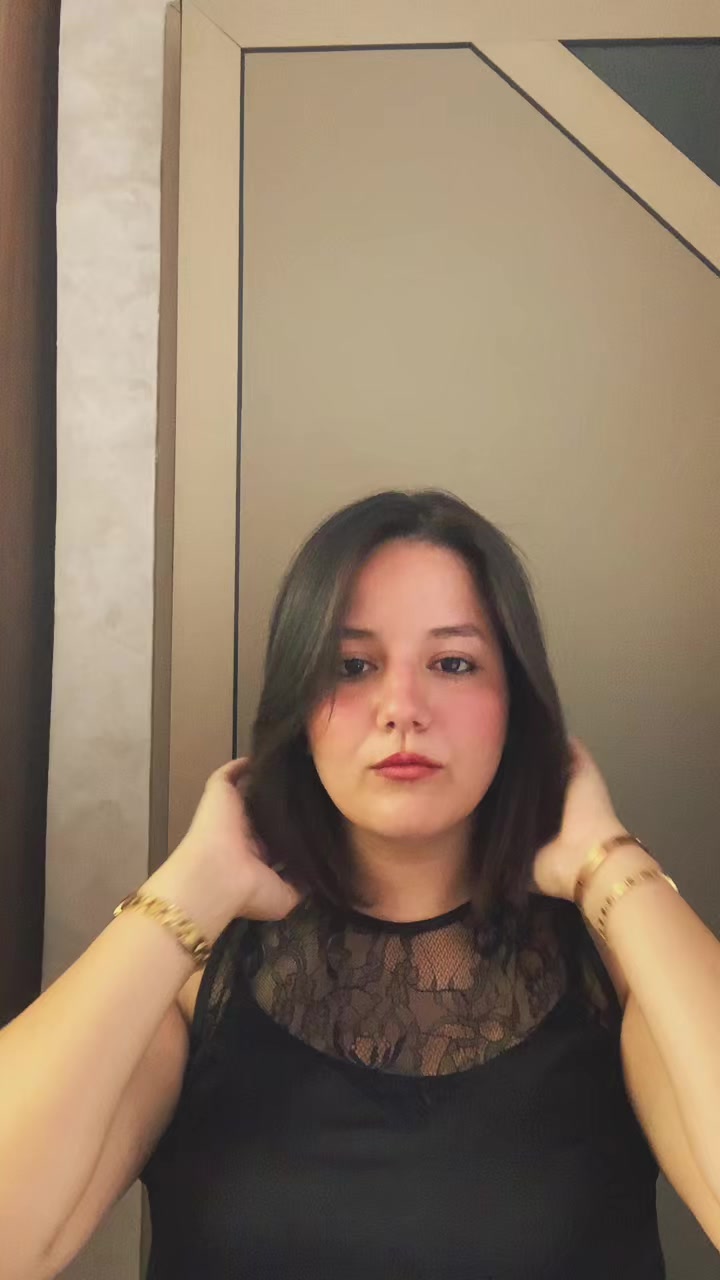 @Majda🦋