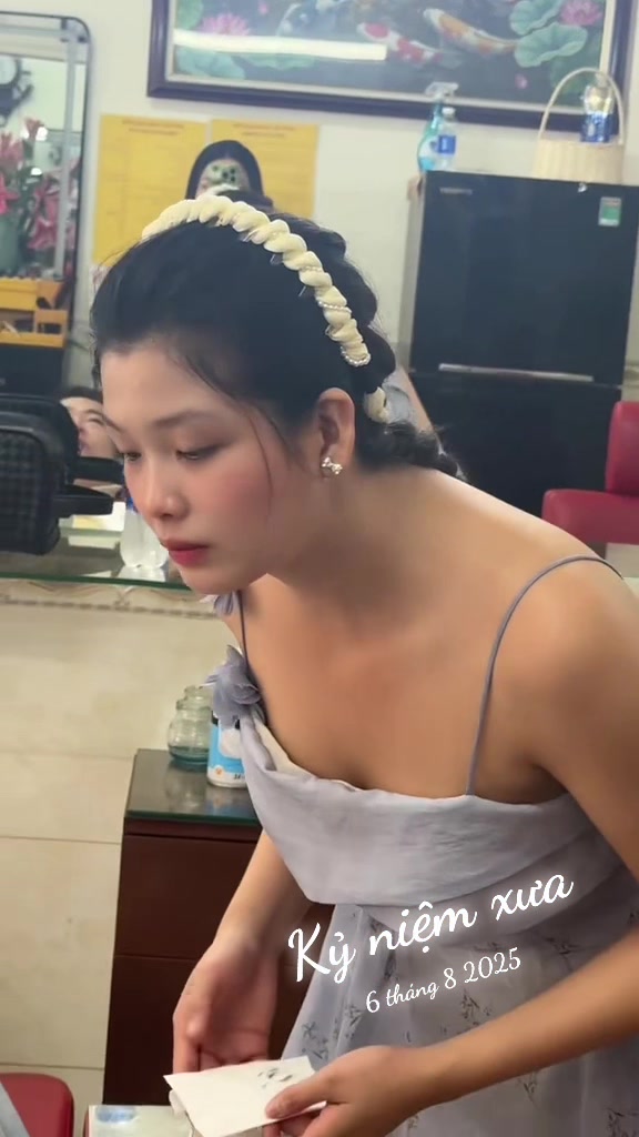 @HỚT TÓC NAM THẢO NGUYÊN Q4