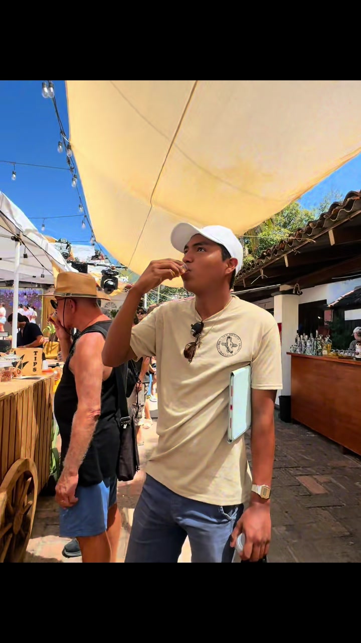 @gayguideVallarta
