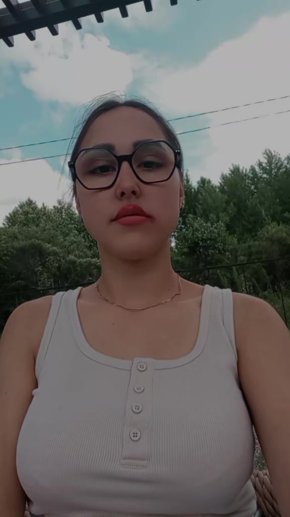 @Леся 🎶🦋