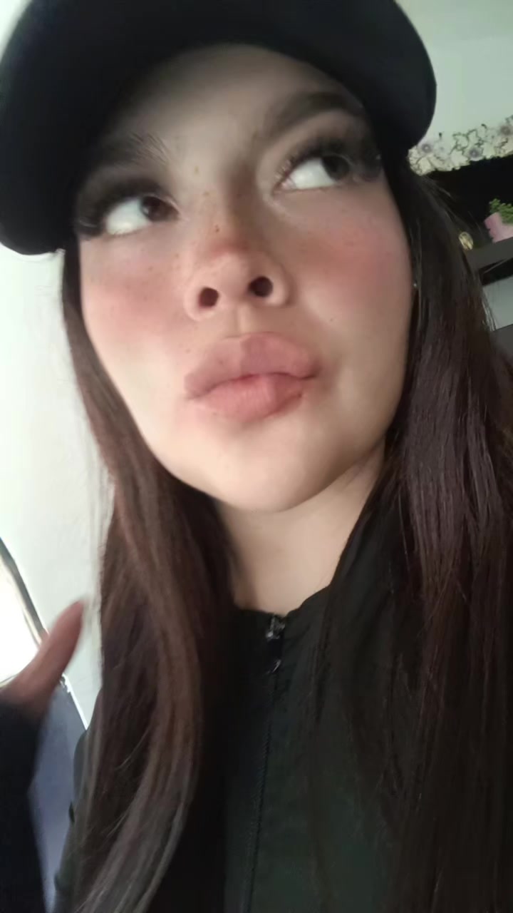 @Alejandra Valdes ✨