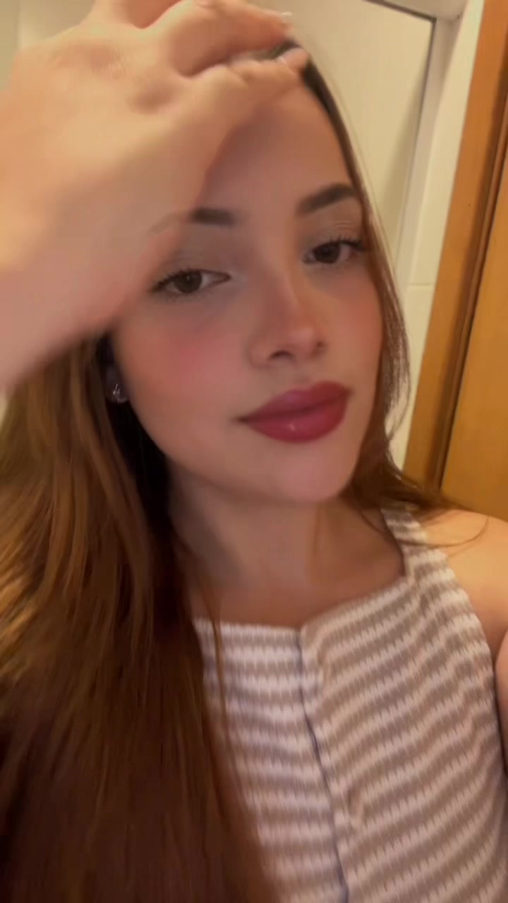 @L&iacute;via Brito