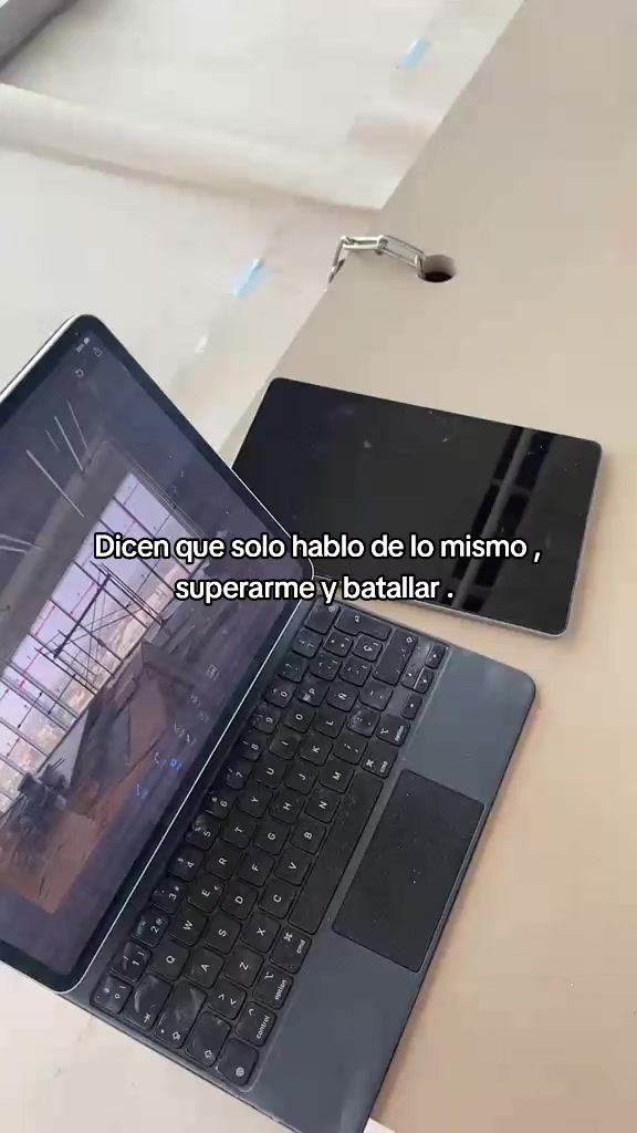 @️