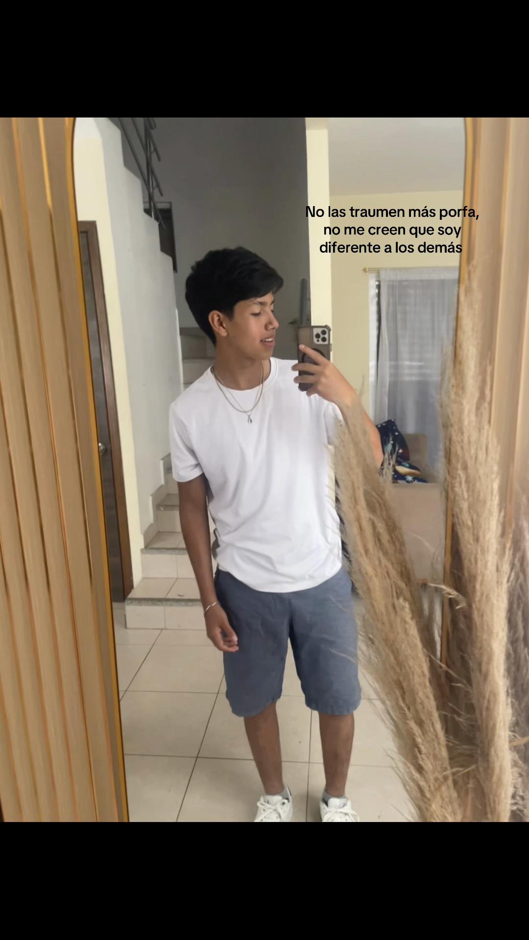 @andres M.V
