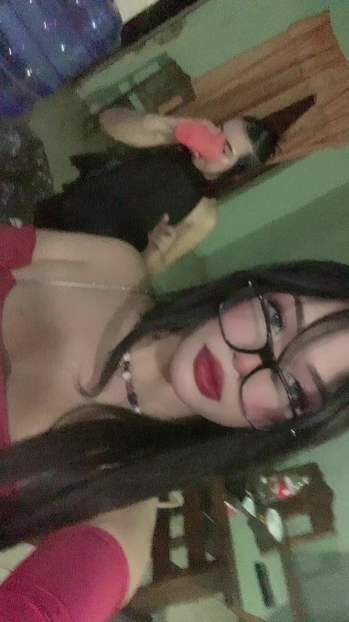@_ashleybecerra