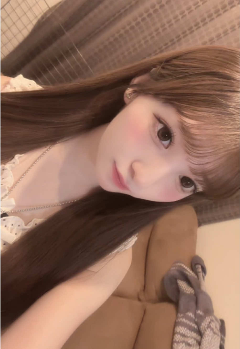 @板倉ももか