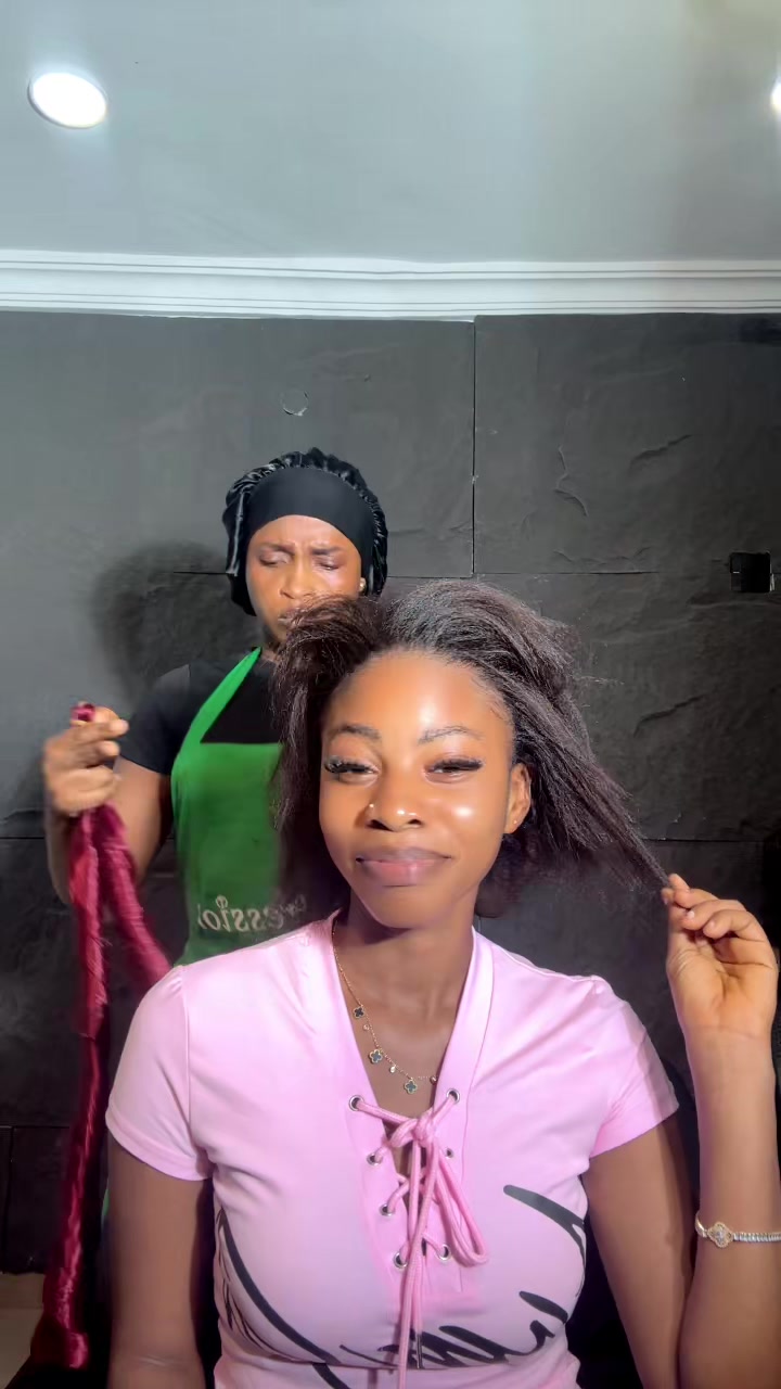 @HAIRSTYLIST IN IJEBU-ODE