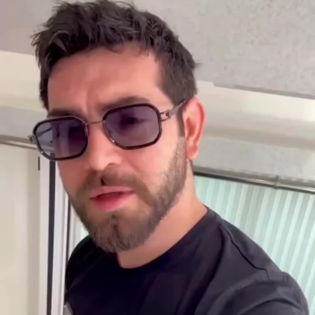 @🦋