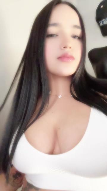 @๐ด๐๐๐๐๐๐ โก