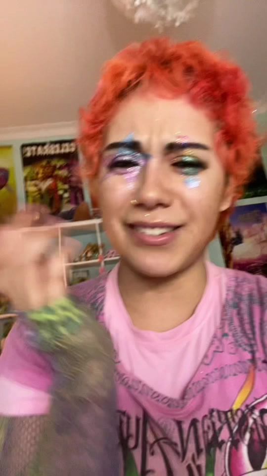 @faux_tropicana