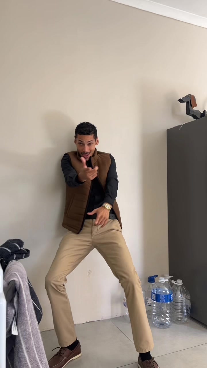 @𝐉𝐨𝐡𝐧𝐚𝐭𝐡𝐚𝐧🎞️