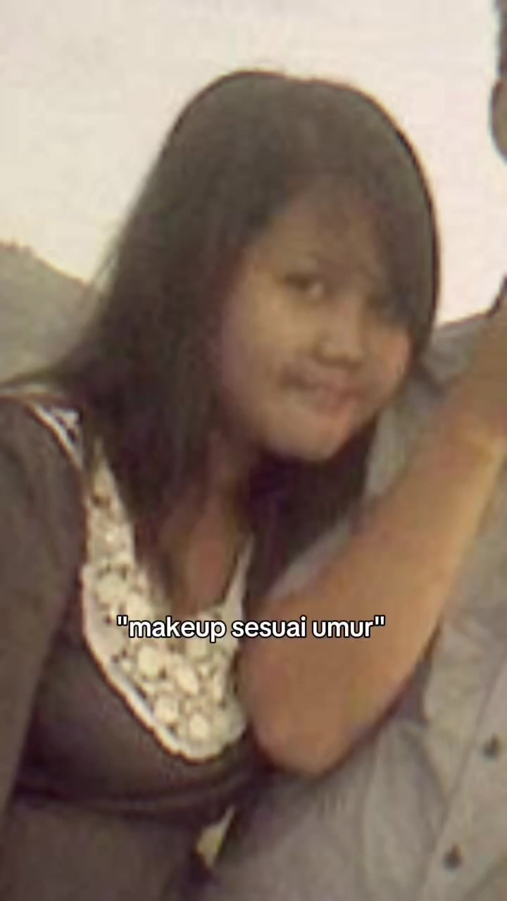 @Sidra Dean Yuraa
