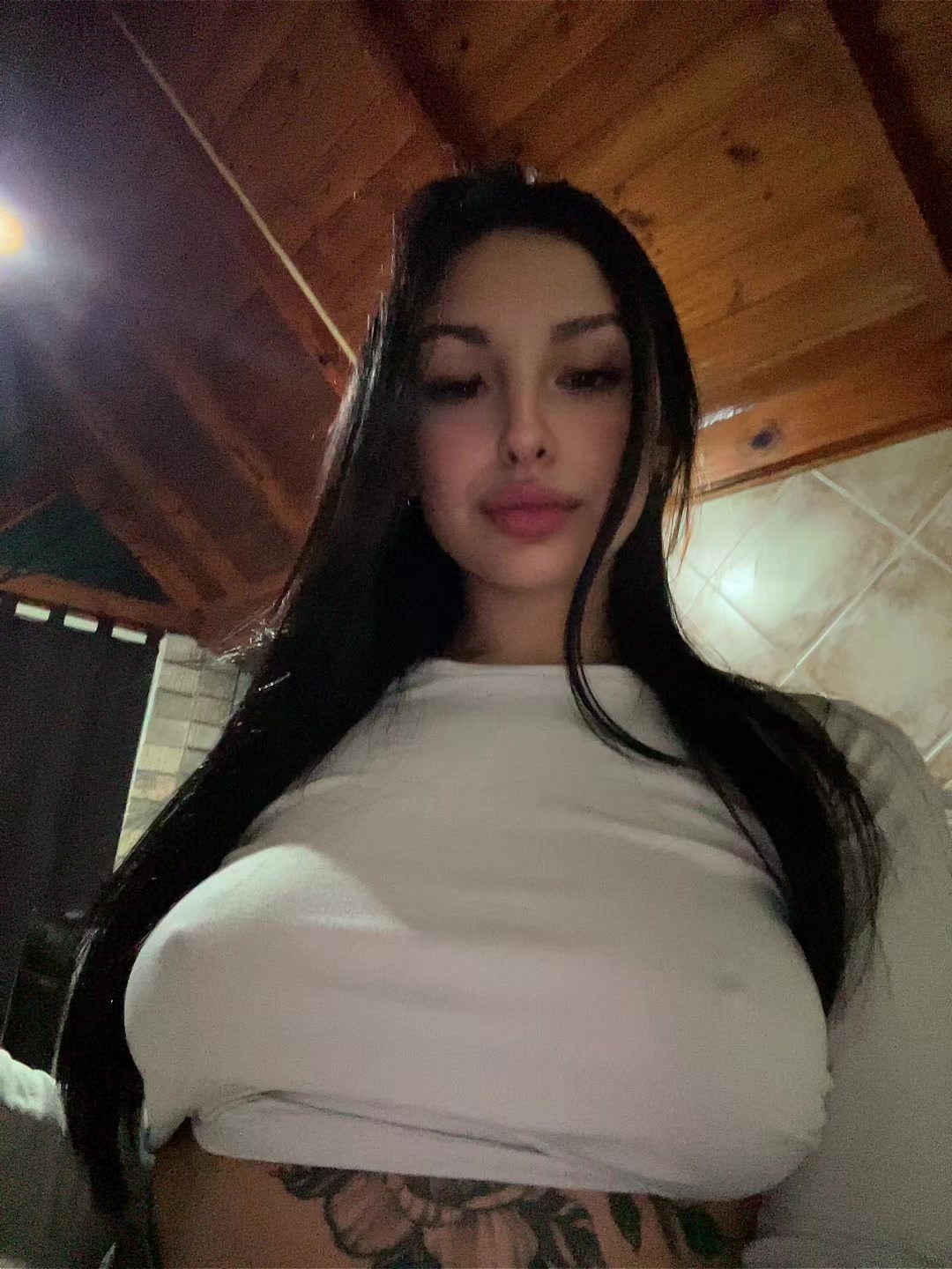 @Zoeegamb_