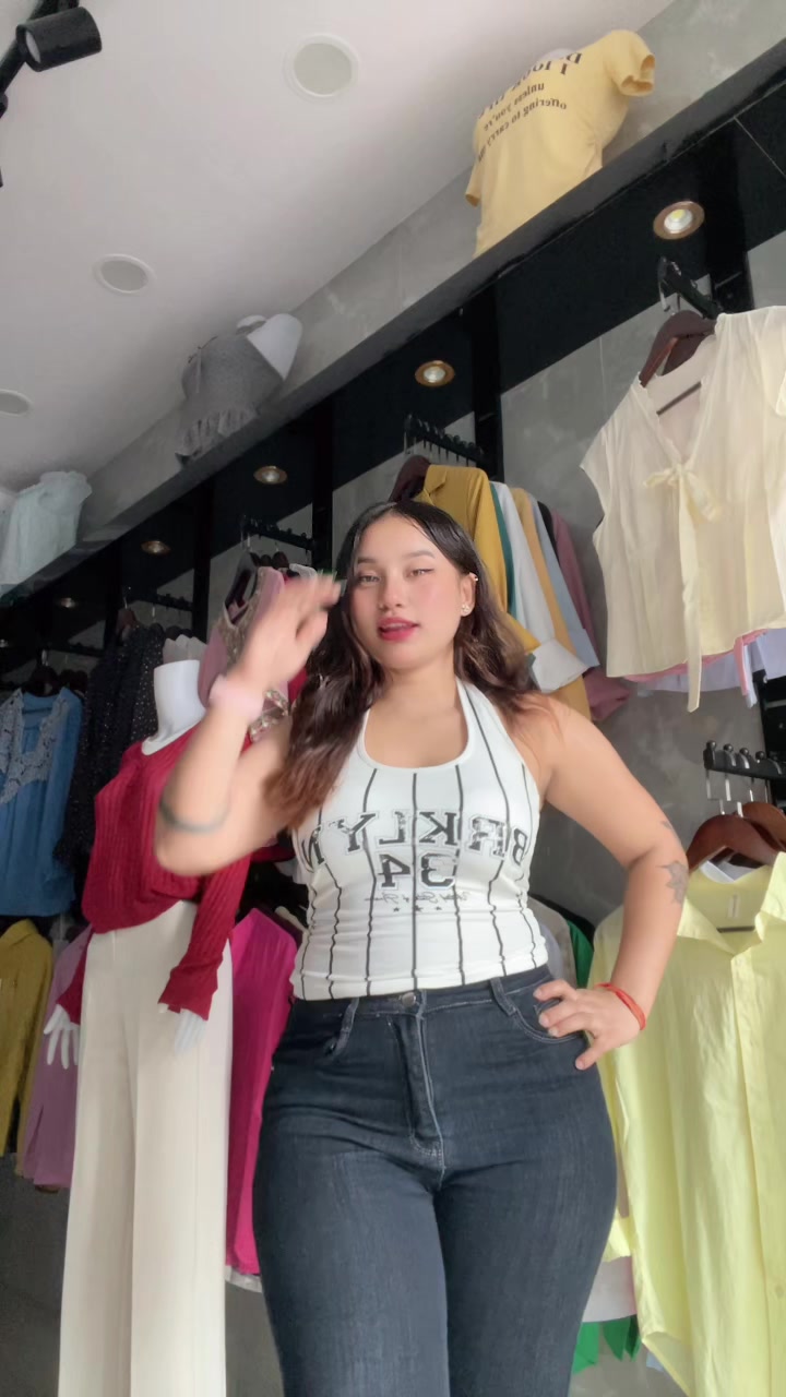 @🌈𝑳 𝑨 𝑿 𝑼💫