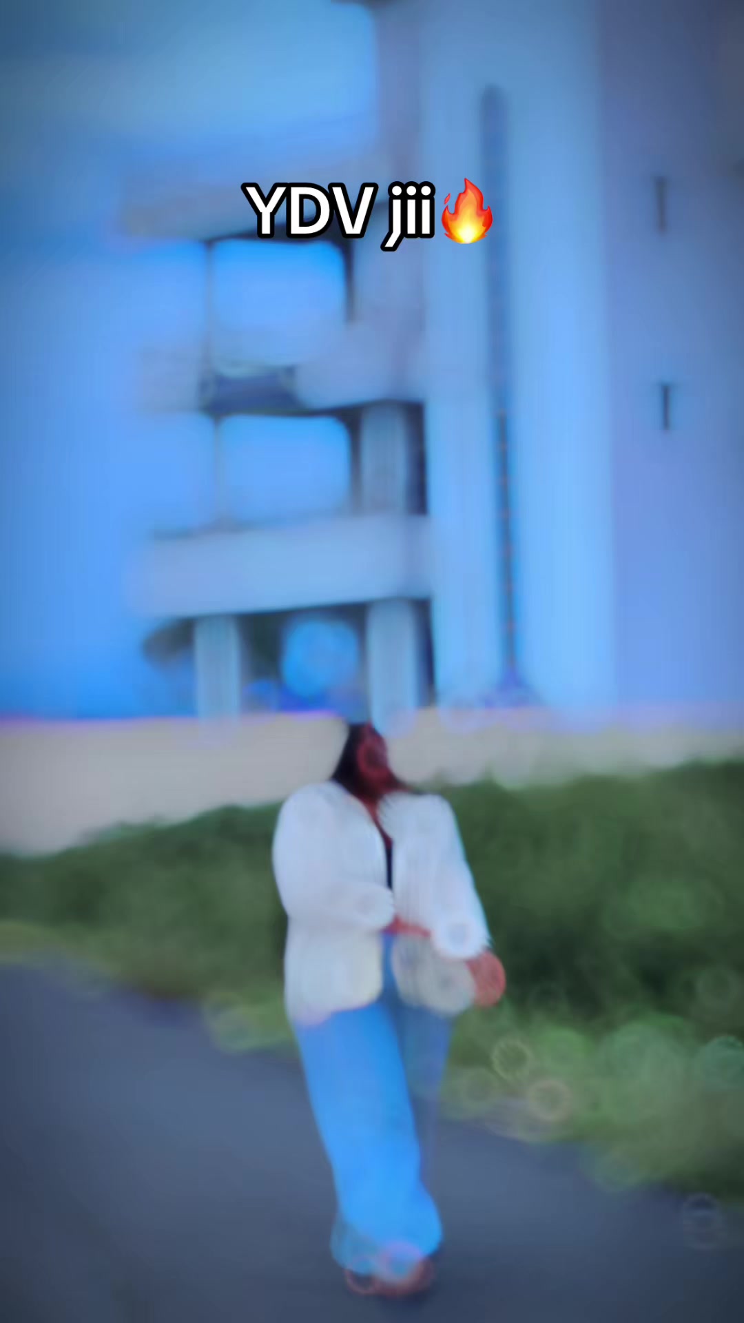 @𝑴͋𝑶͓𝑶̽𝑵_🌔