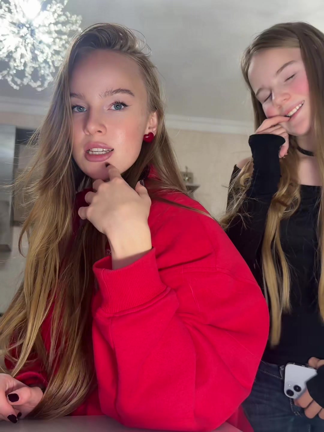 @tg: itsselinya