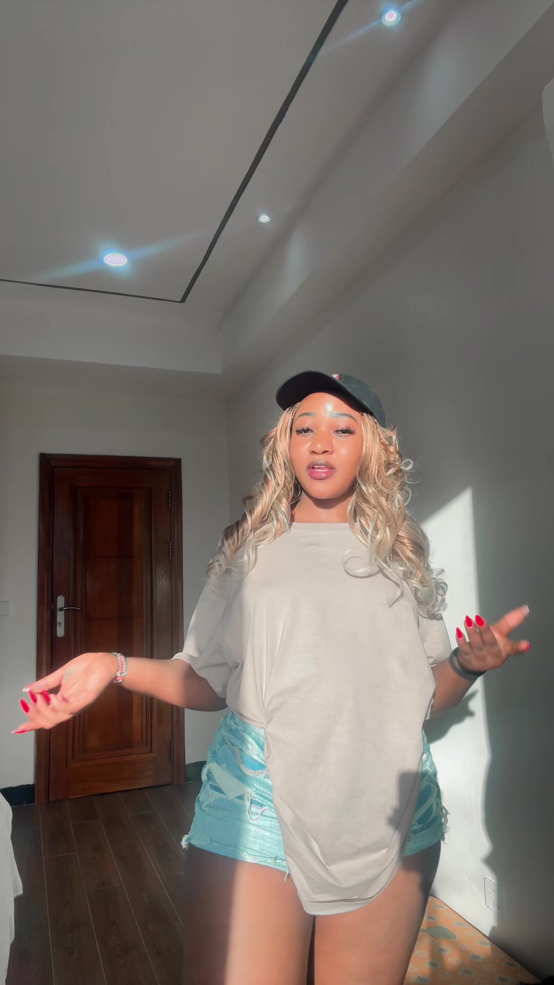 @Lala🧸