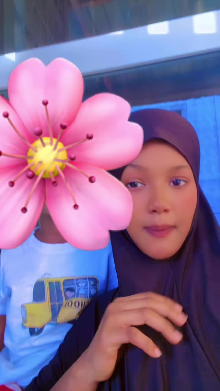 @Ãicha Õumar Diallo
