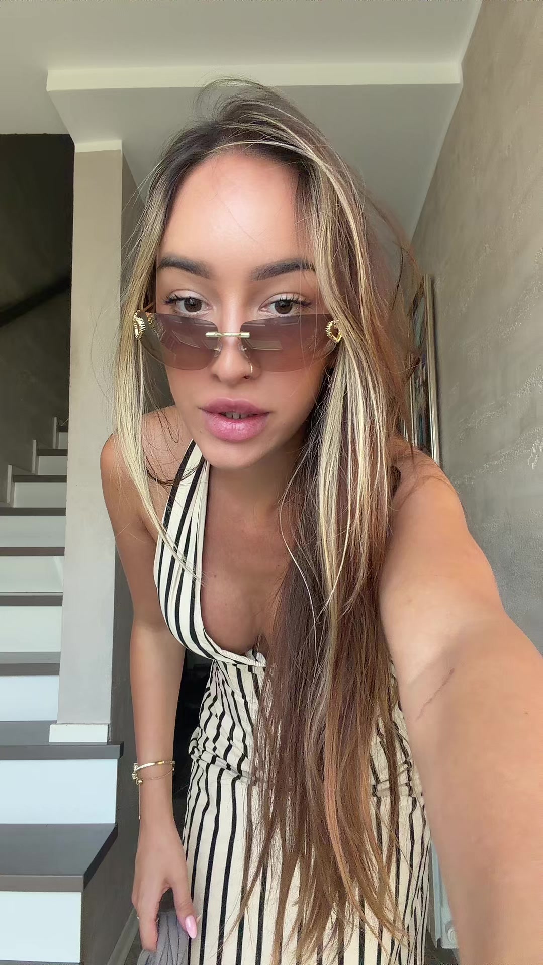 @Hun_jana