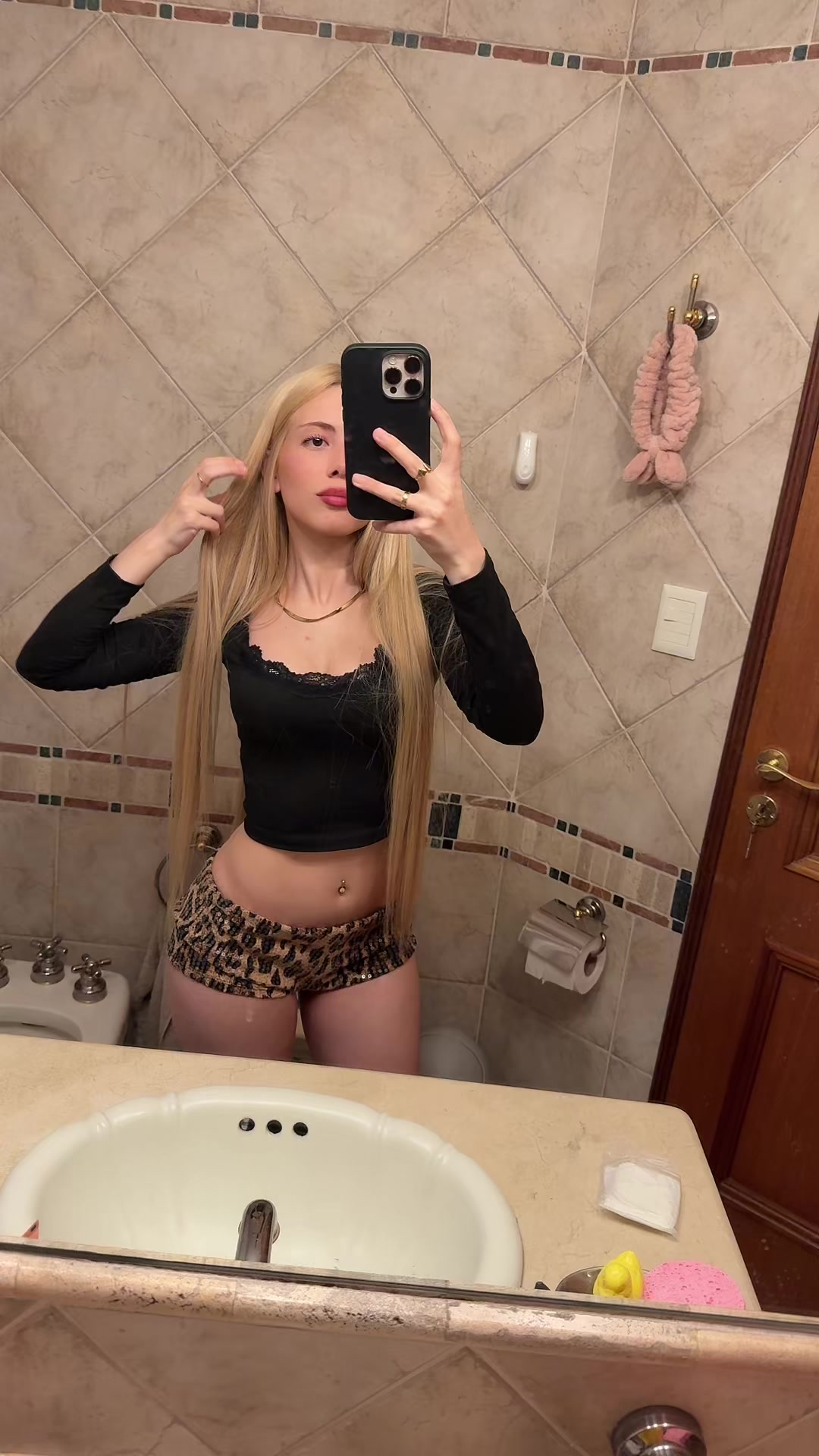 @zahira__seoane