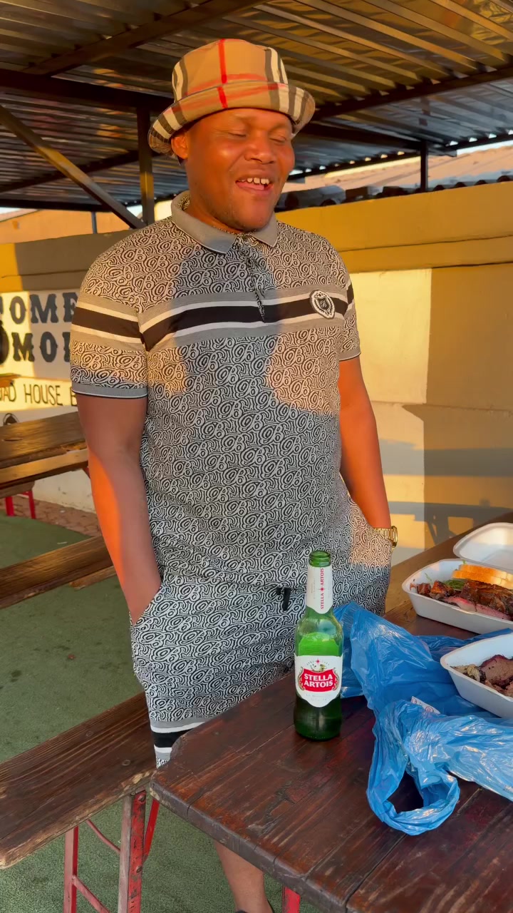 @SomethingSmokedRoadHouse