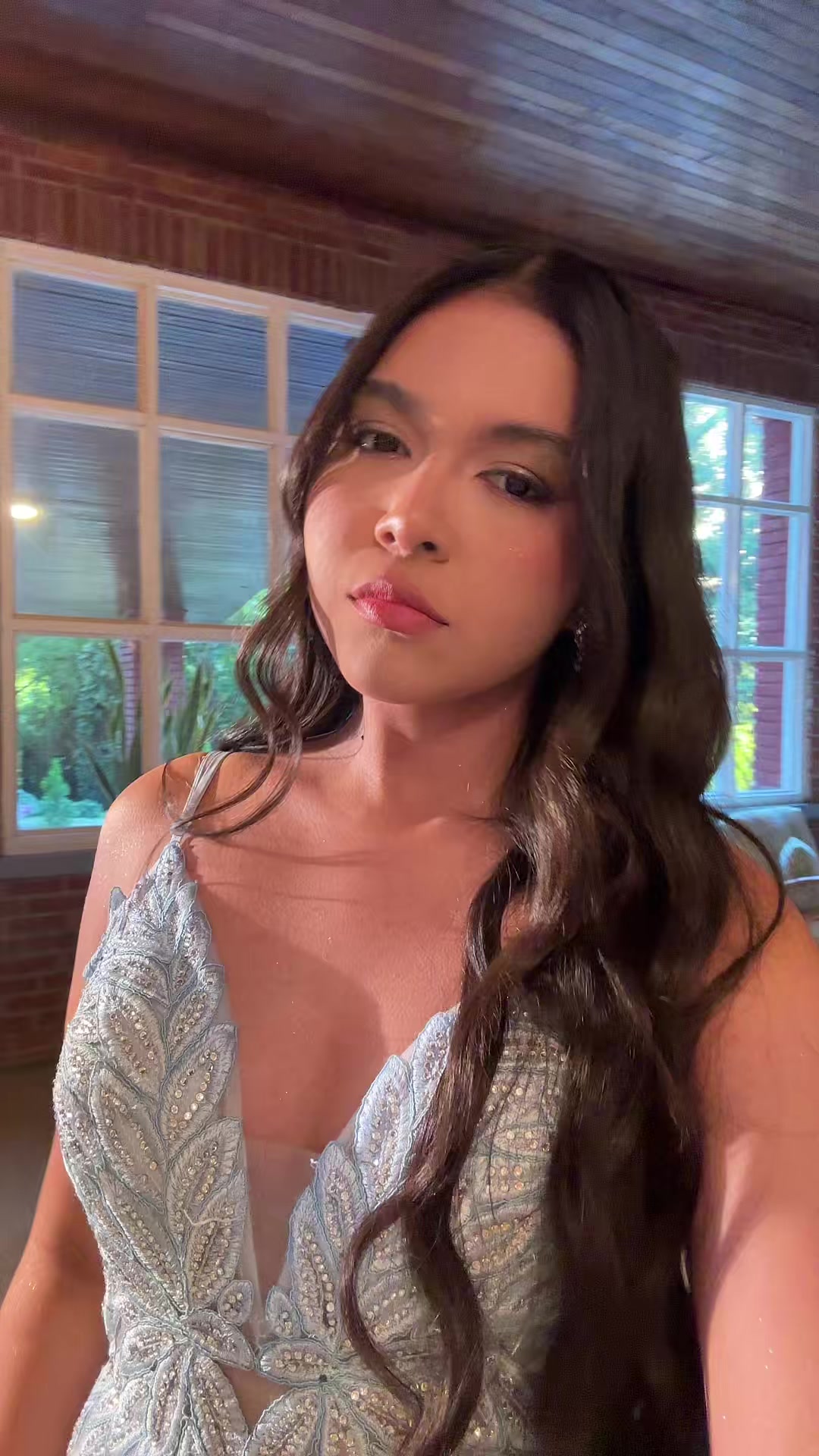 @𝐈𝐬𝐚
