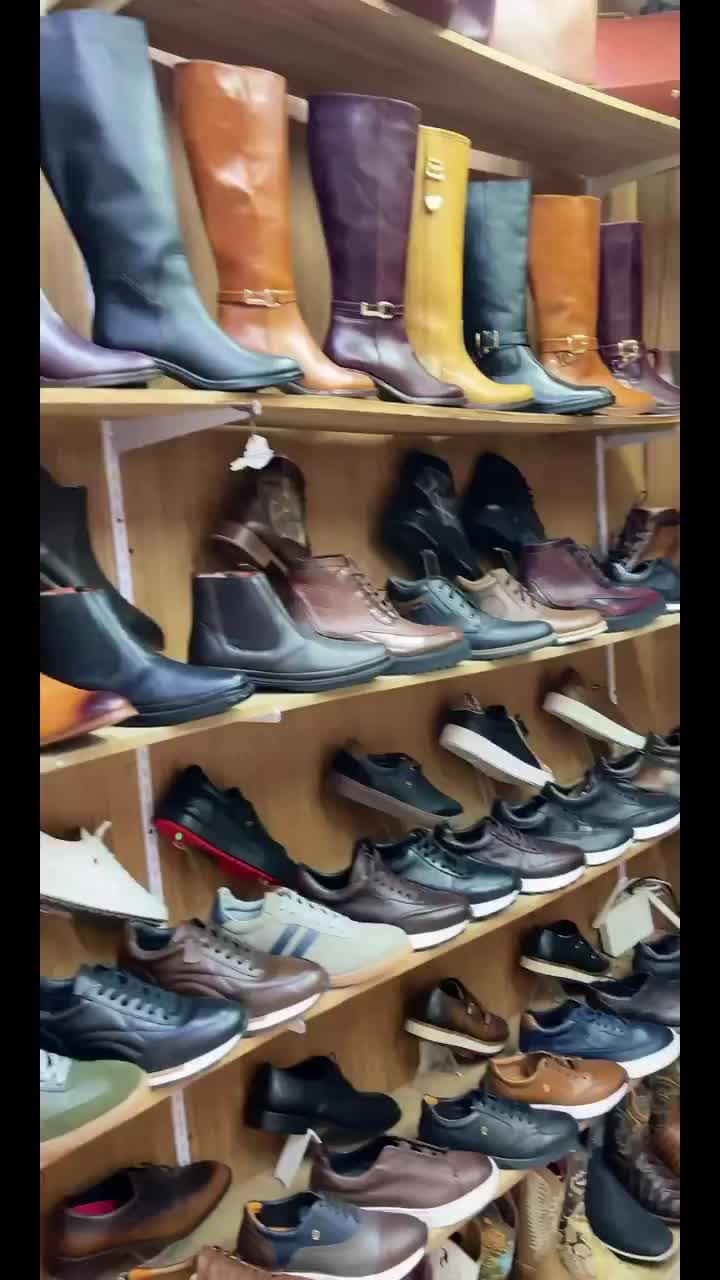 @Luxy Zapaterias