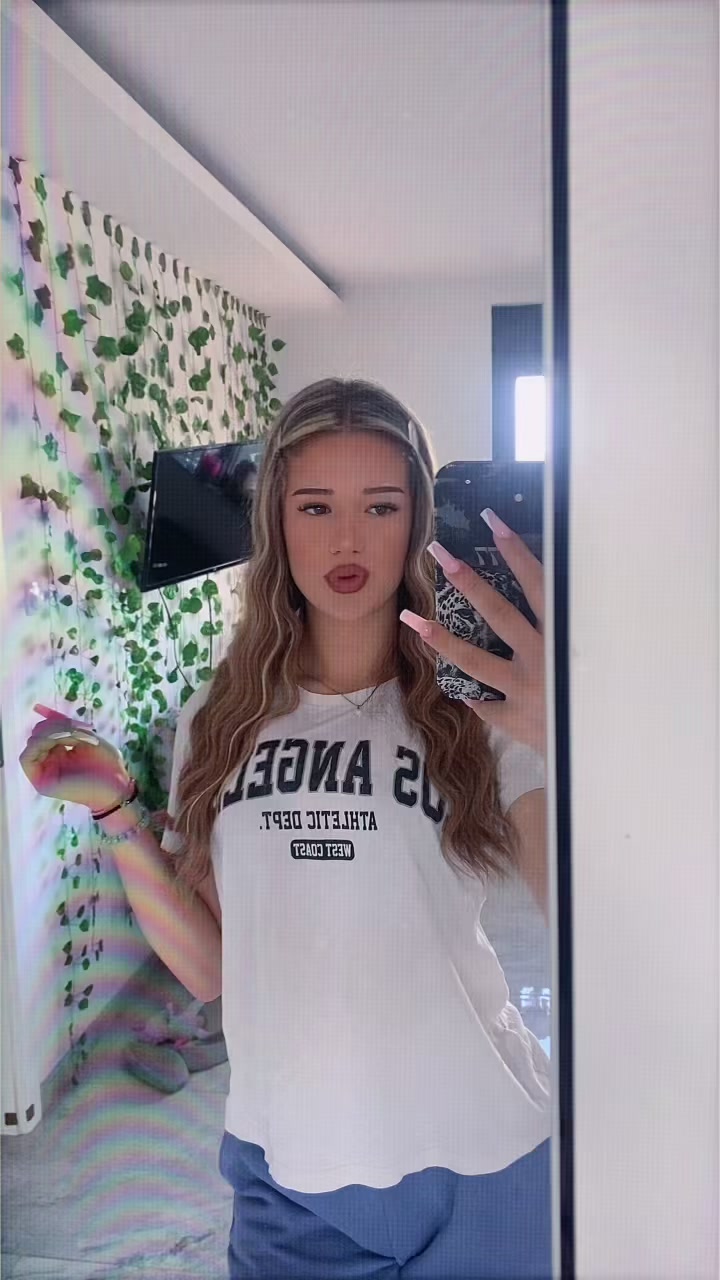 @нина