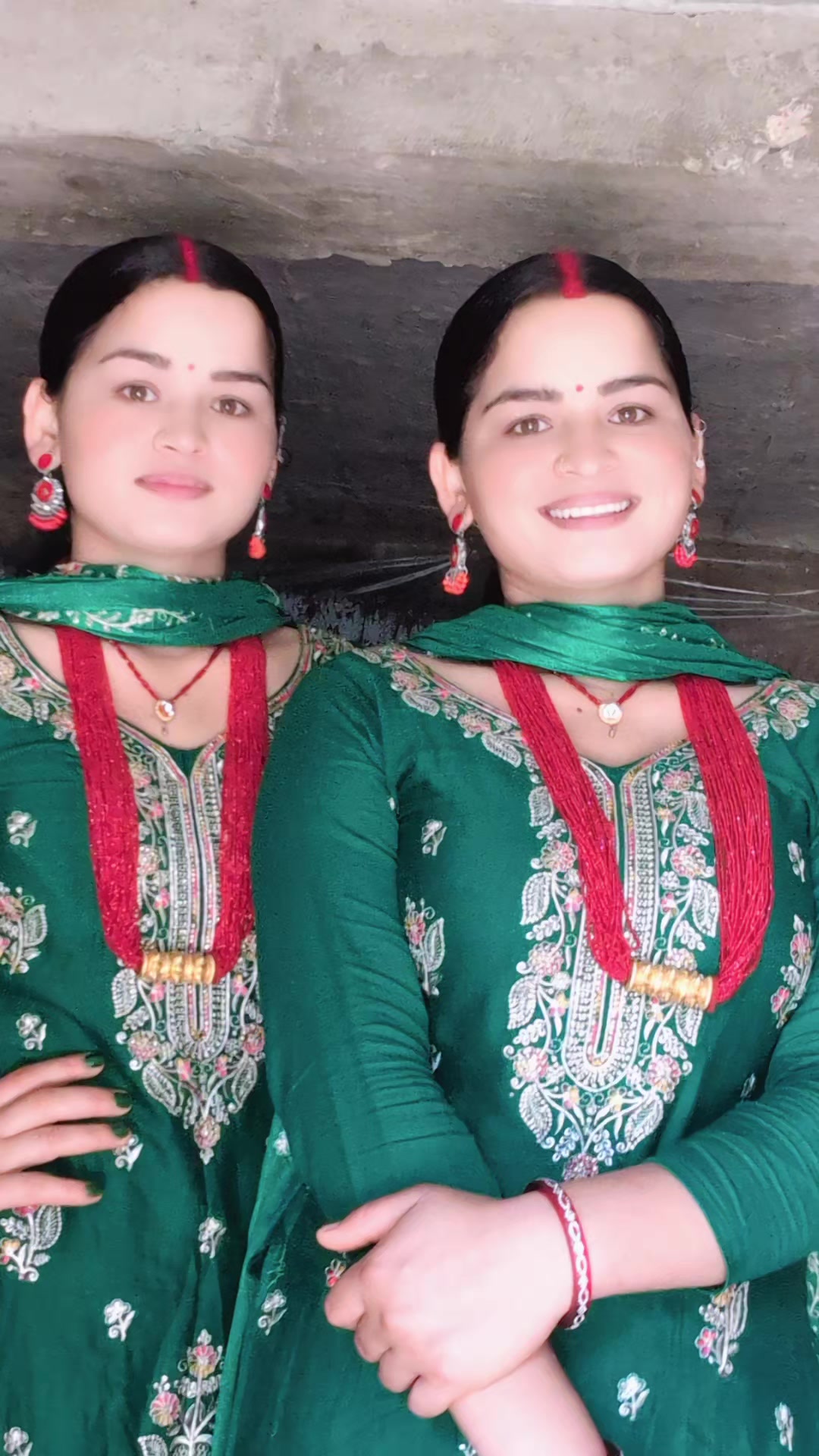 @@Twins sister's