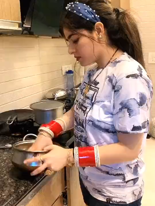 @piyanutella_fan_3446