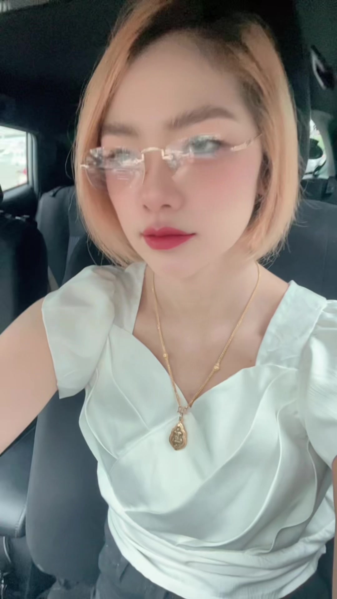 @เสื้อลูกไม้ PK Shop