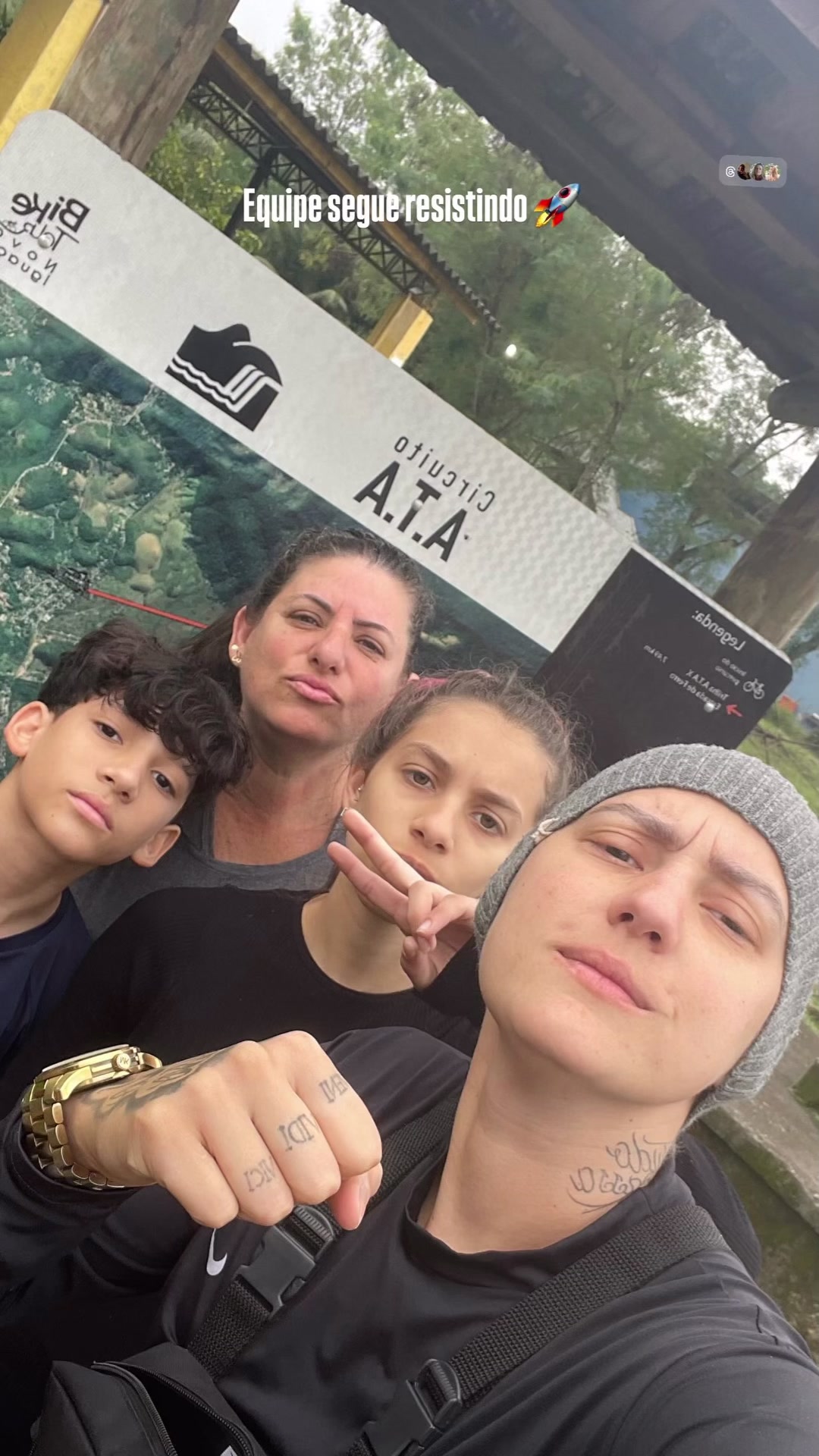 @Larissa Cardoso