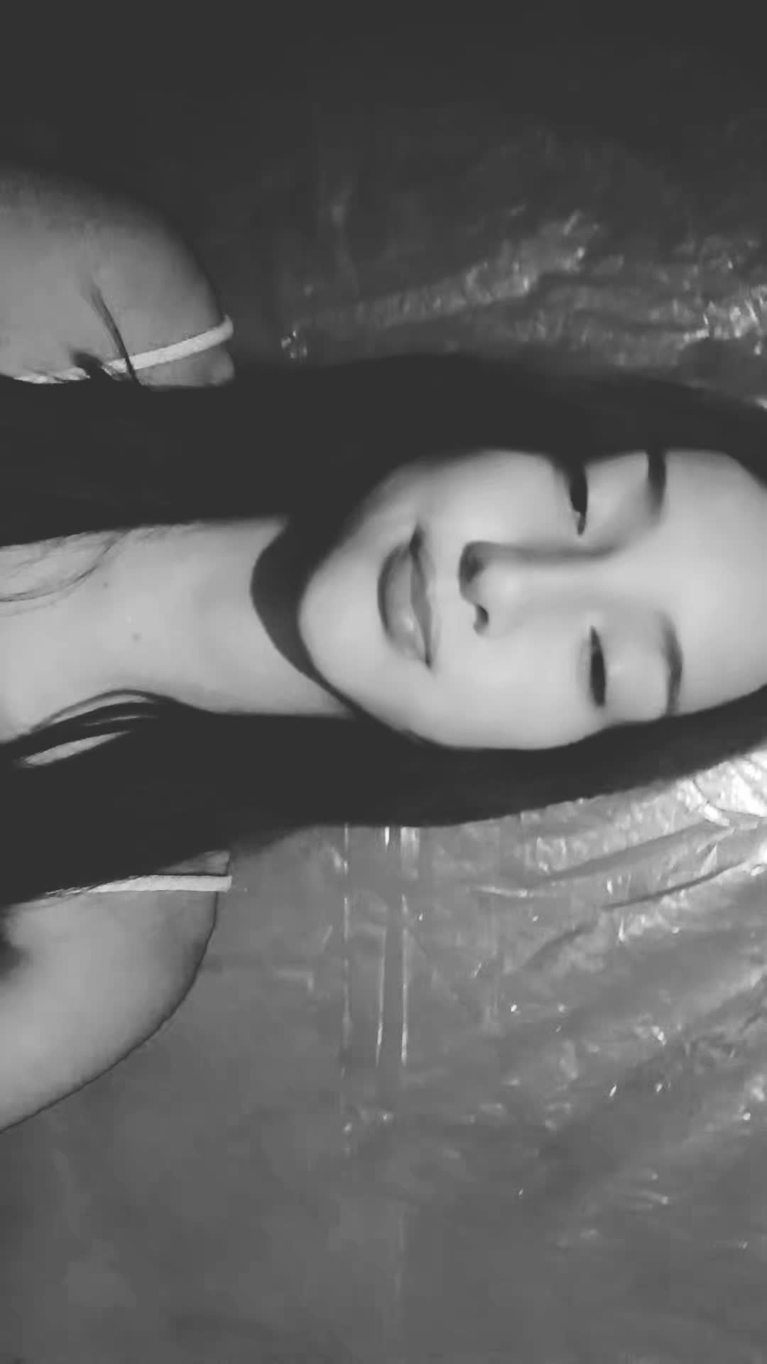 @YADY < 🫶🏽
