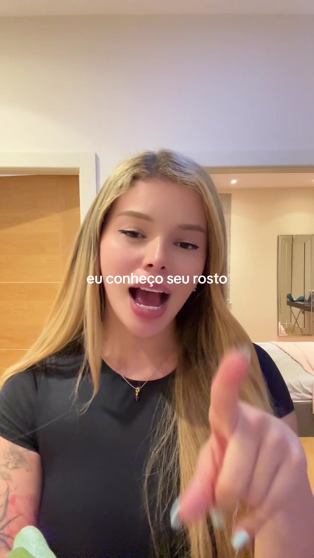 @maiabonfan