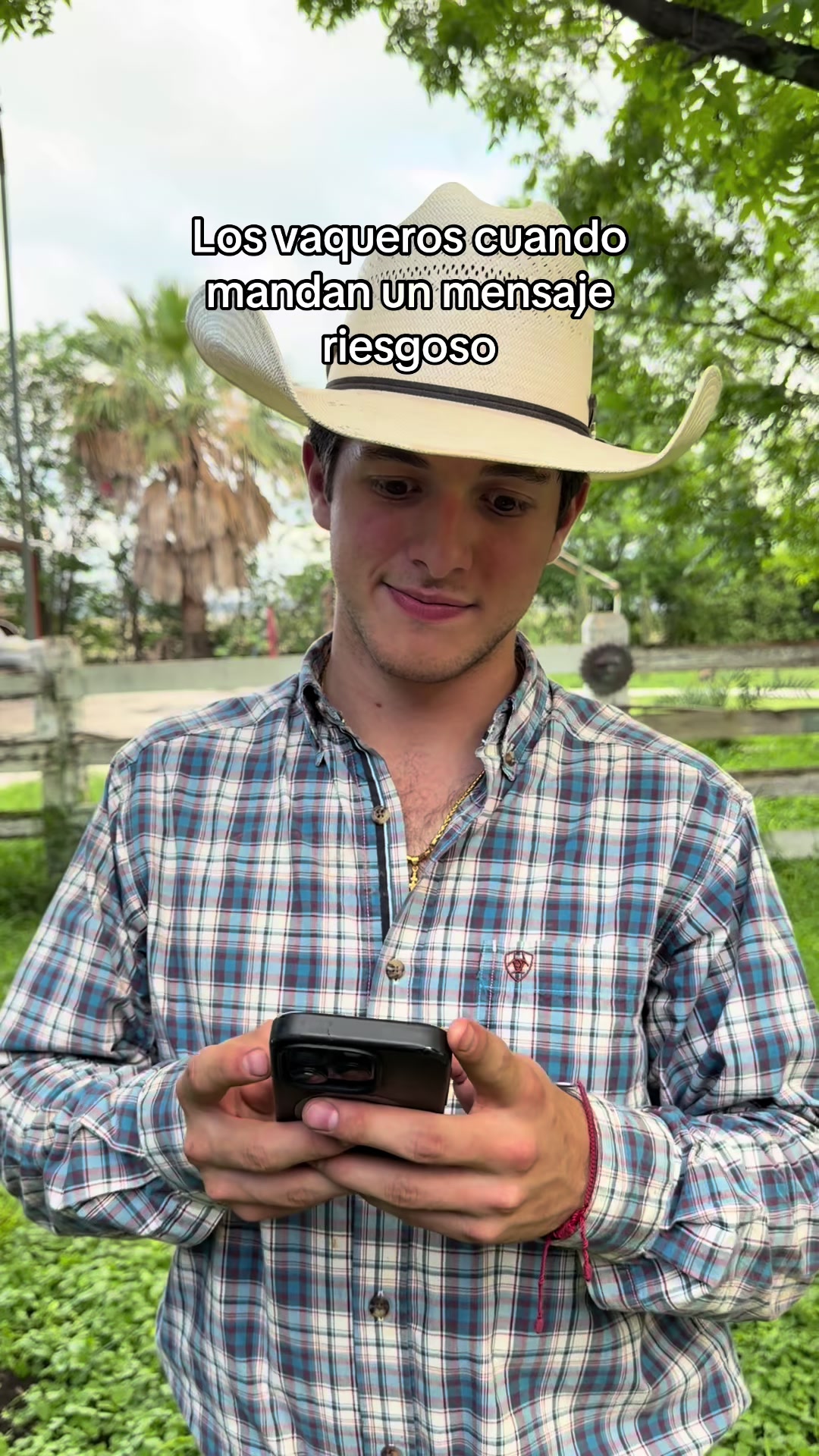 @Witto González