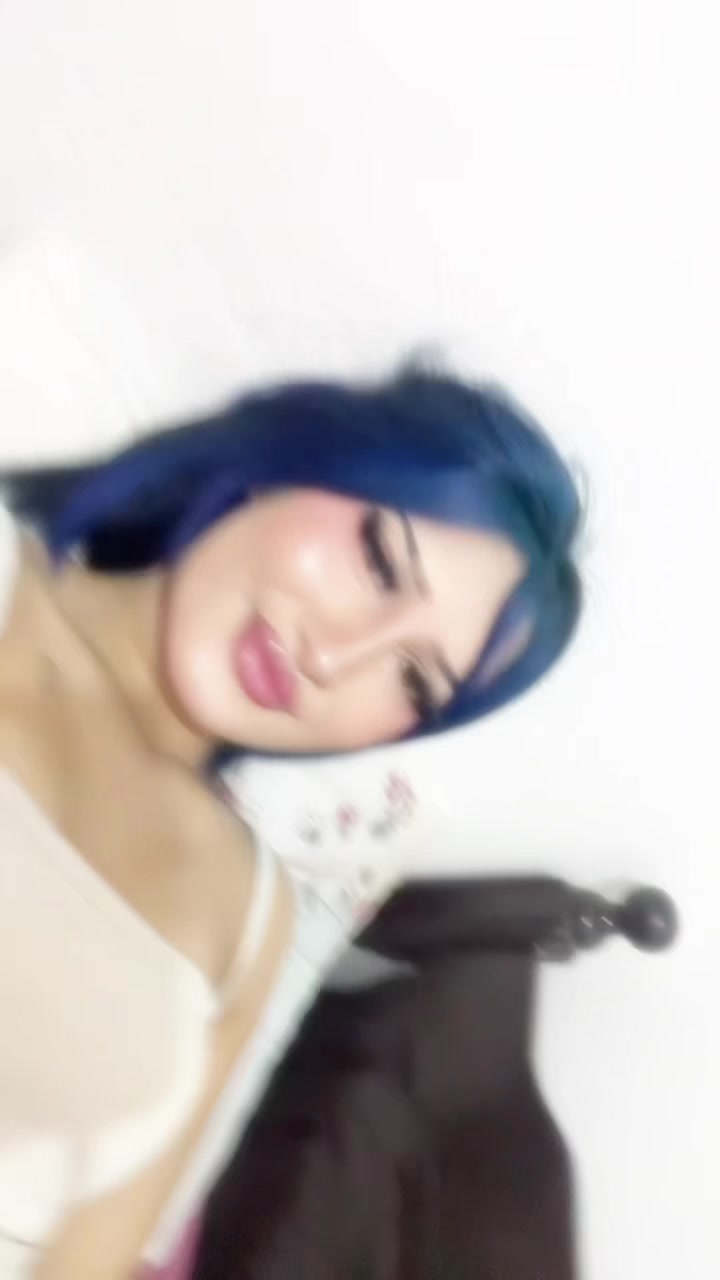 @Latina