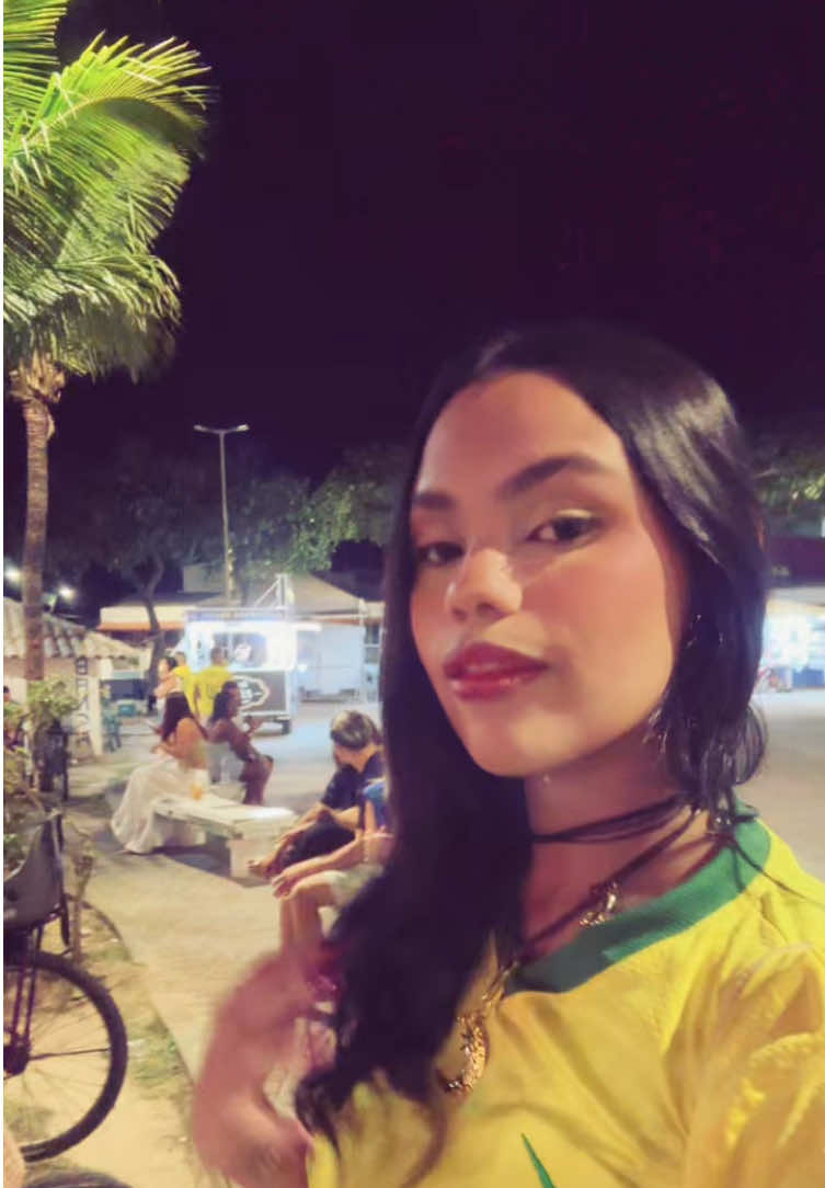 @bella
