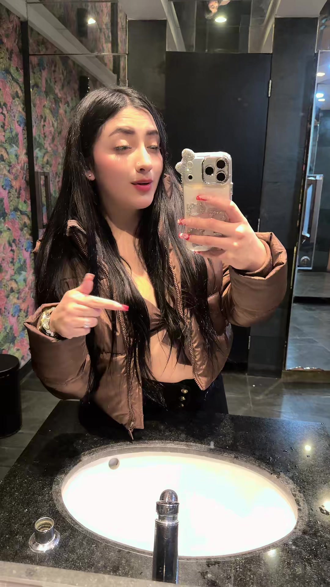 @E R I I K A ❤️🔥