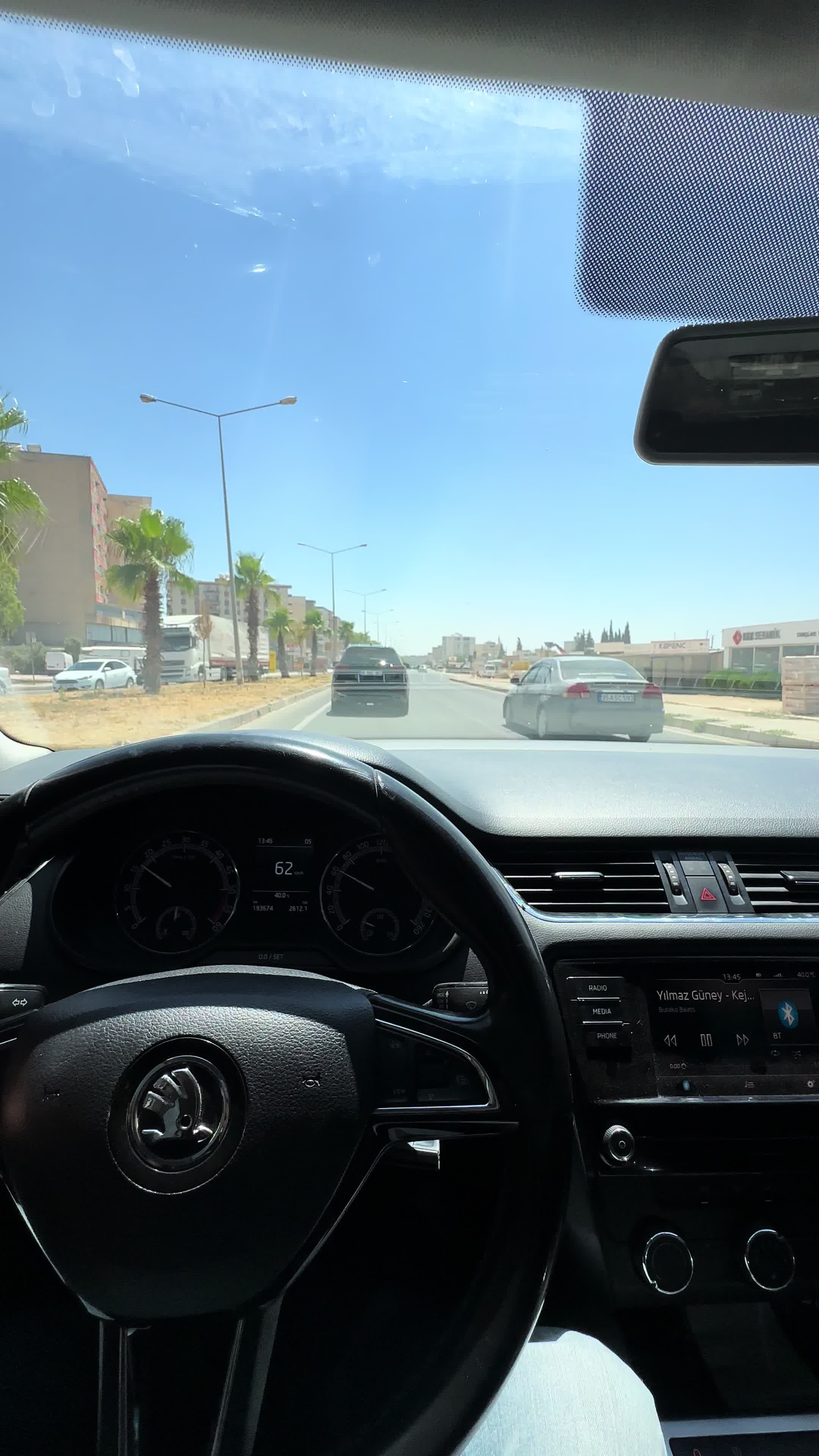 @E L İ 47